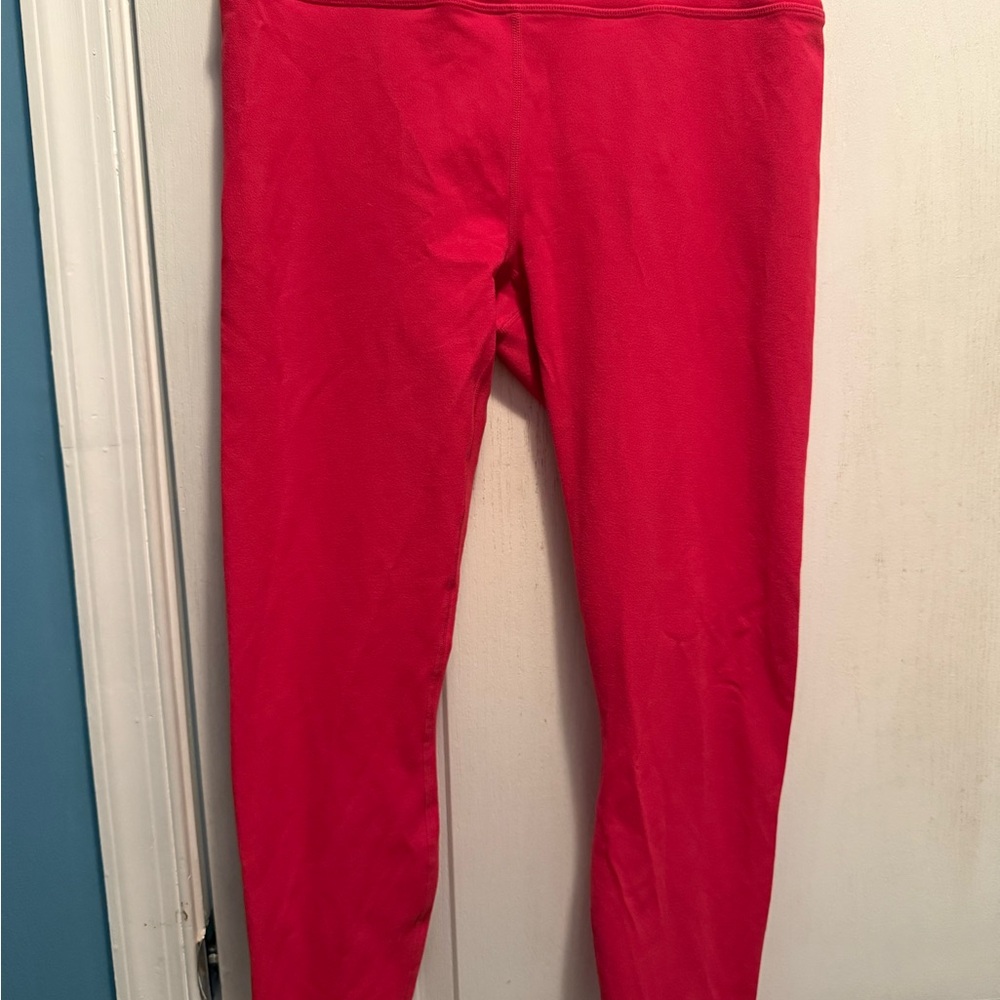 Fabletics Activewear Capri Leggings (L)